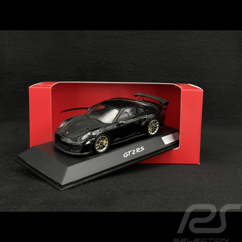 Porsche 911 GT2 RS type 991 black / carbon 1/43 Spark WAX02020066