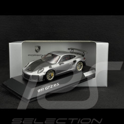 Porsche 911 GT2 RS typ 991 silber / schwarz 1/43 Spark WAP0201510J