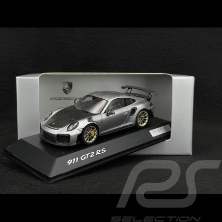 Porsche 911 GT2 RS typ 991 silber / schwarz 1/43 Spark WAP0201510J