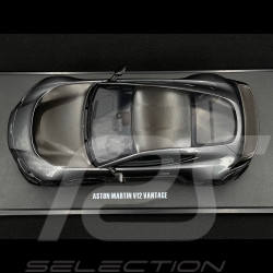 Aston Martin V12 Vantage 2023 Argent Magnétique 1/18 GT Spirit GT443