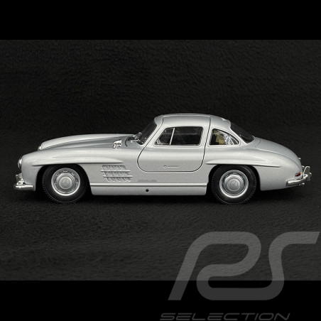 Mercedes-Benz 300 SL 1952 Silber 1/24 Welly B66056163