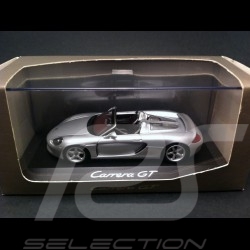 Porsche Carrera GT argent 1/43 Minichamps WAP02007411