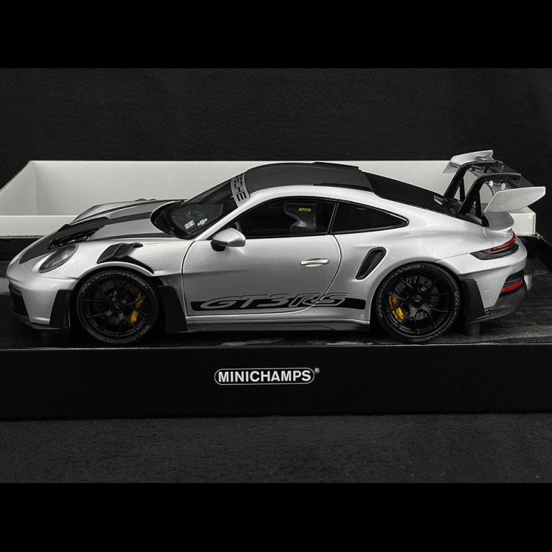 Porsche 911 GT3 RS Type 992 Weissach Package 2022 Sport Auto Supertest ...