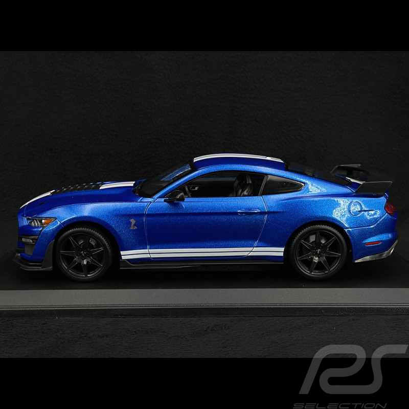 Ford Mustang Shelby GT 500 2020 Blue / White 1/18 Maisto 31388