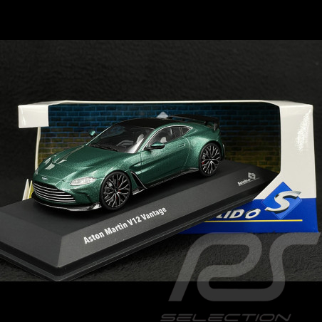 Aston Martin V12 Vantage...