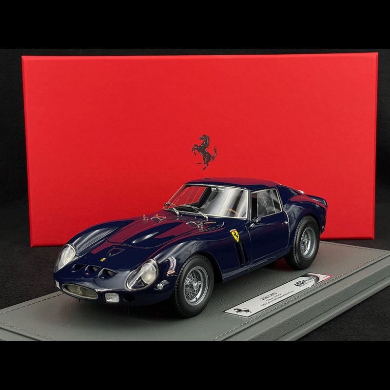 Red line Ferrari 250 GTO RL184 ダークブルー Ferrari 250 GTO Leads World's Rarest Ferraris at Concours of