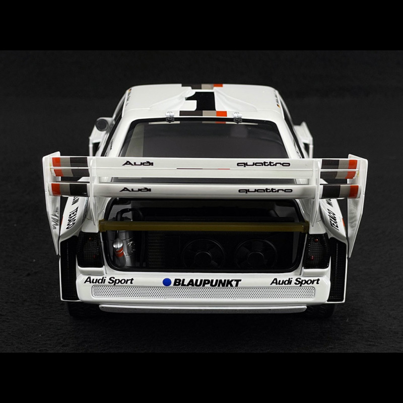 ミニカー AUTOart Audi sport Quattro 1988 1/18 Audi Sport Quattro Red Dealer Edition AUTOart 1/18