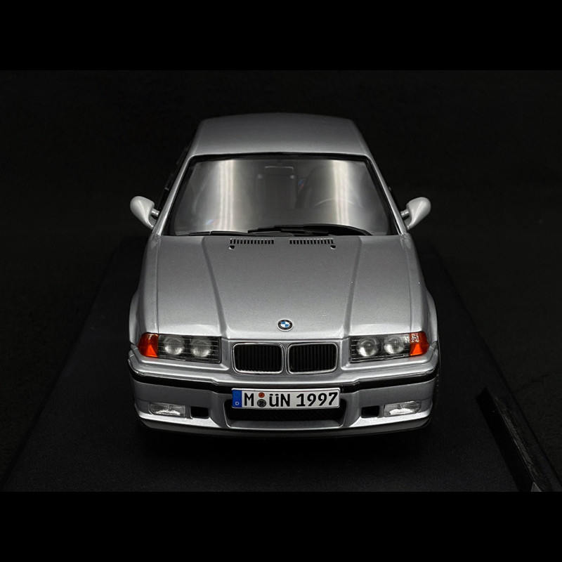 ミニカー 1/18 ソリド BMW M3 E36 クーペ 1990 (シルバー) Amazon.com: Solido BMW E36 M3 Coupe 1990 (Silver) Diecast