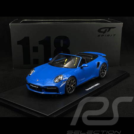 Porsche 911 Turbo S...