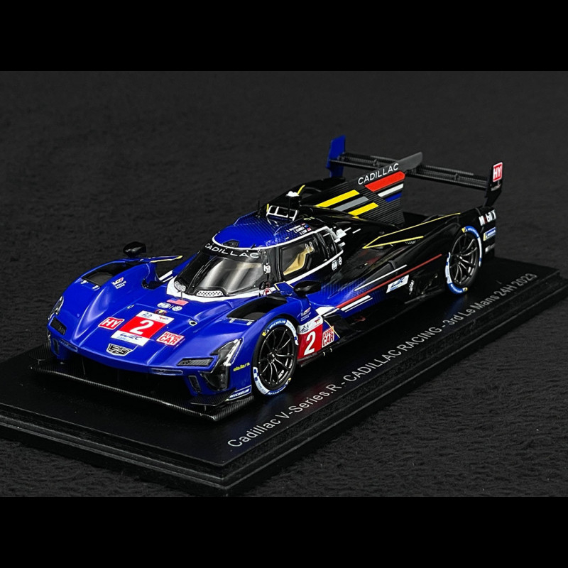 Cadillac V-Series R n° 2 3ème 24h Le Mans 2023 Cadillac Racing 1
