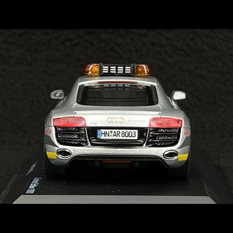 audi-r8-v10-safety-car-24h-