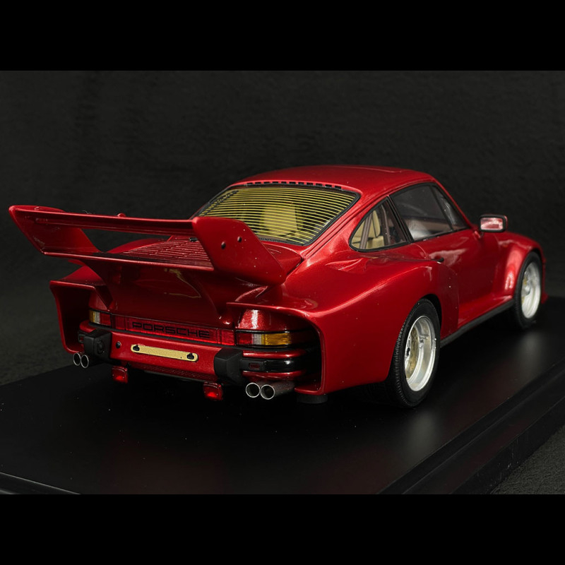 Porsche 935 Street 1983 Mansour Ojjeh Brilliant Red 1/18 Spark