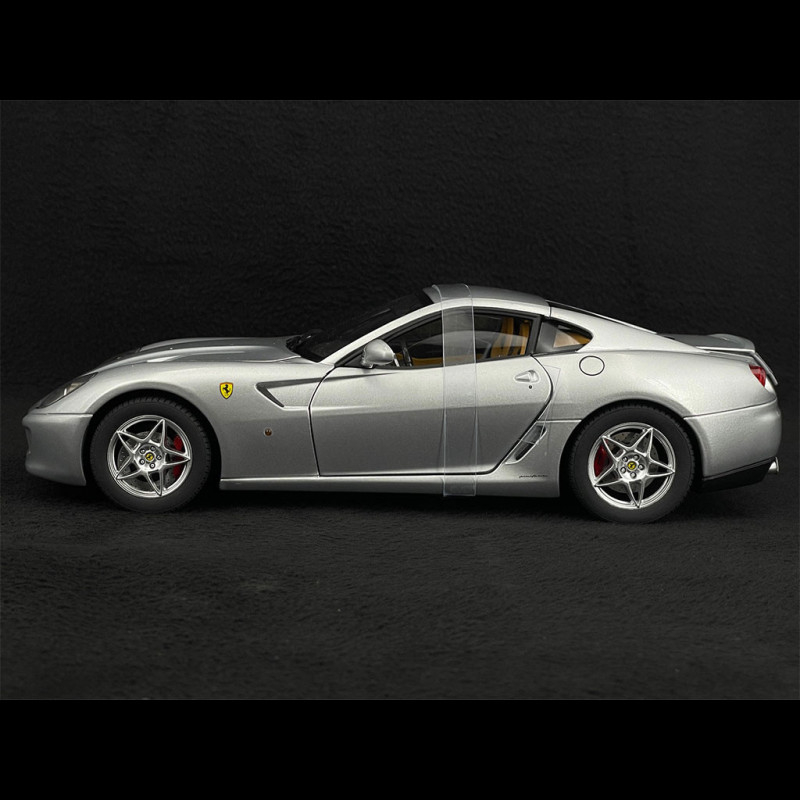 FERRARI 599 GTB FIORANO bdx ELITE 1/18 HOT WHEELS MATTEL M1200 voiture miniature
