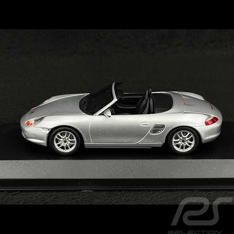 Porsche Boxster Type 986 2002 Argent Arctique 1/43 Minichamps 940062071