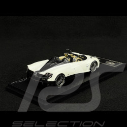 Pagani Huayra Roadster 2017 Pearl White 1/43 Almost Real ALM450302