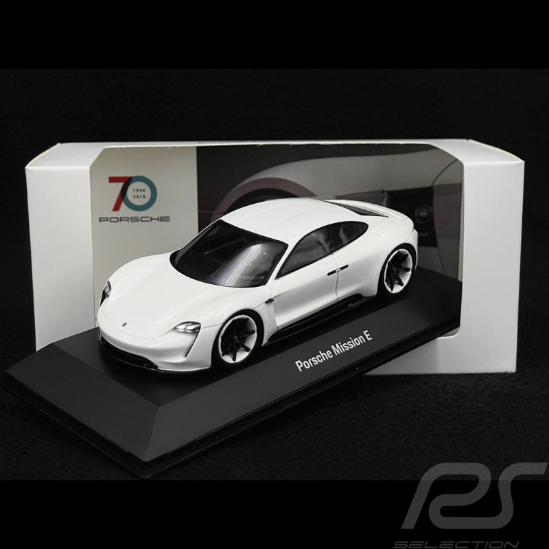 Porsche Mission E 2016 White 1/43 Spark MAP02000218