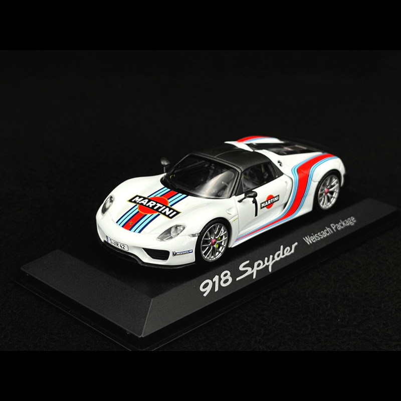 porsche-918-spyder-martini-n1-