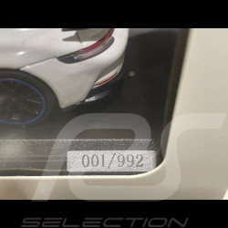 Exemplär Nr 1 / 992 Porsche 911 GT3 Type 992 RHD 2021 GB Collector's Edition Carraraweiß 1/43 Minichamps WAP0202720RGT3