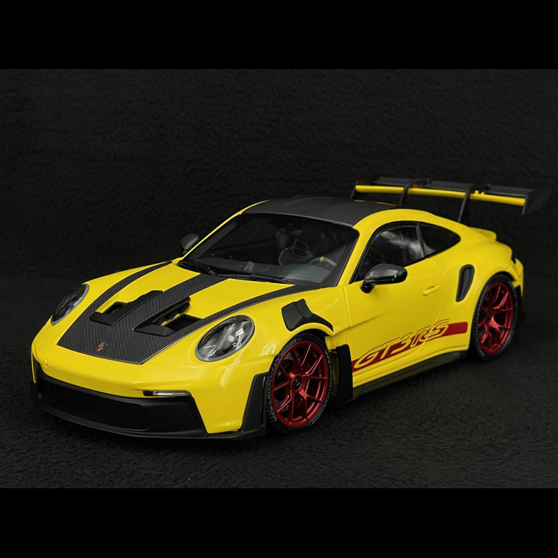 Porsche 992 GT3 RS 1/18 AI MODEL - Résine Jaune - Modèle De Collection Haut De Gamme