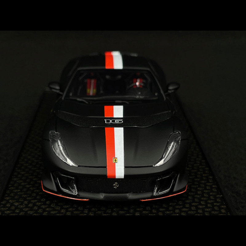 MR-MODELS - 1/18 - FERRARI - 812 COMPETIZIONE A SPIDER N 16 Personal Car Charles Leclerc 2022 Con Vetrina With Showcase MR-MODELS - 1/18 - FERRARI - 812 COMPETIZIONE A SPIDER N 16 Personal Car Charles Leclerc 2022 Con Vetrina With Showcase