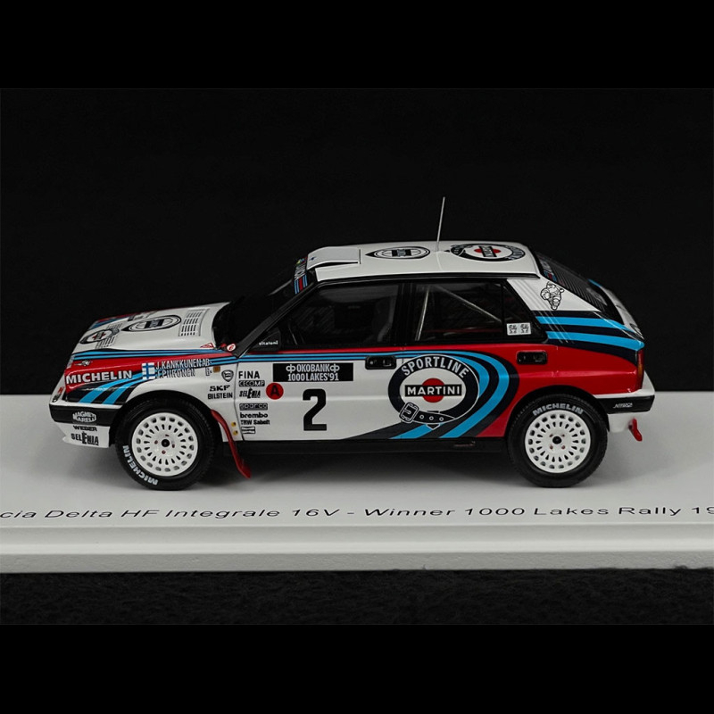 Spark S9008 Lancia Delta HF Integrale 16V N1 - Vainqueur Rallye San Remo - 1/43