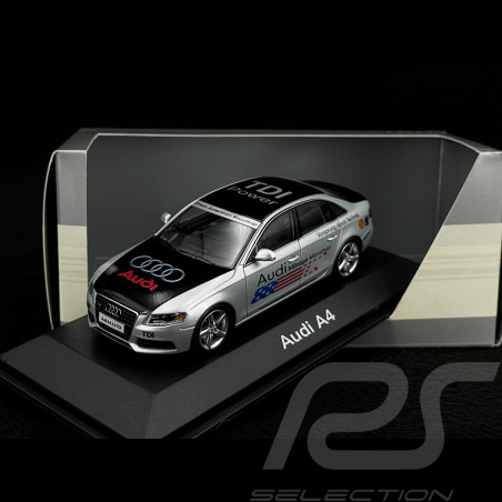 Audi A4 3.2 quattro Mileage Marathon 2007 Argent 1/43 Minichamps 5010704113