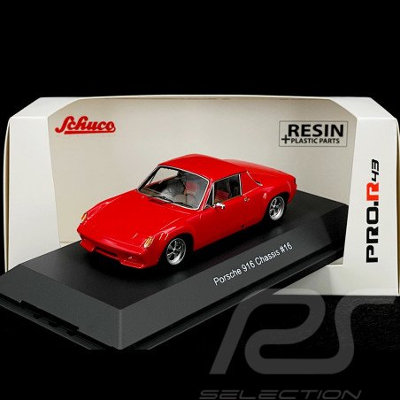 Porsche 916 1972 Red 1/43 Schuco 450919000