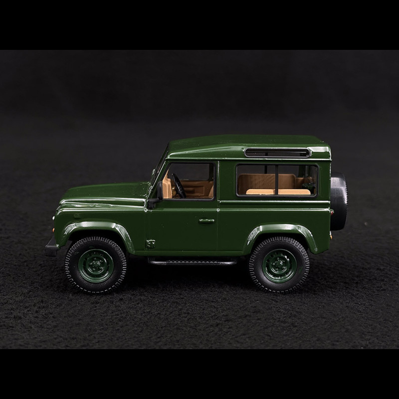 Land Rover 88 vert foncé - SCHUCO 452665902 - HO 1/87