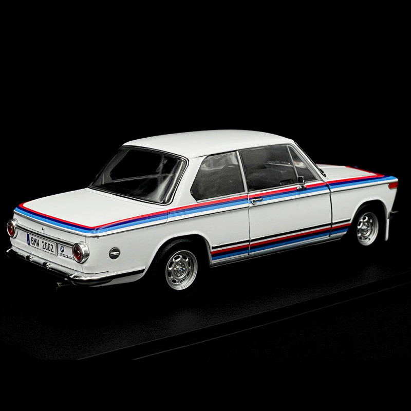 Solido 1971 BMW 2002 Tii Turbo Evocation White 1:18 S1808602 Solido 1971 BMW 2002 Tii Turbo Evocation White 1:18 S1808602