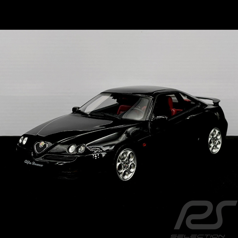 Alfa Romeo GTV V6 916 2000 Black 1/18 Ottomobile OT1057