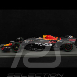 Max Verstappen Red Bull Racing RB18 n° 1 Vainqueur GP Japon 2022 F1 Champion du Monde 2022 1/12 Spark 12S034