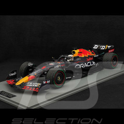 Max Verstappen Red Bull Racing RB18 n° 1 Vainqueur GP Japon 2022 F1 Champion du Monde 2022 1/12 Spark 12S034