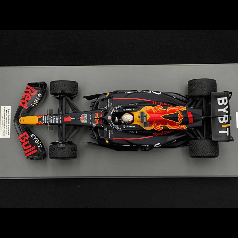 Max Verstappen Red Bull Racing RB18 n° 1 Winner GP Japan 2022 F1