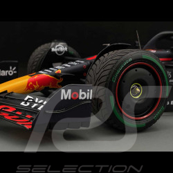 Max Verstappen Red Bull Racing RB18 n° 1 Vainqueur GP Japon 2022 F1 Champion du Monde 2022 1/12 Spark 12S034