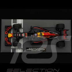 Max Verstappen Red Bull Racing RB12 n° 33 Vainqueur GP Espagne 2016 F1 1/18 Minichamps 117160333