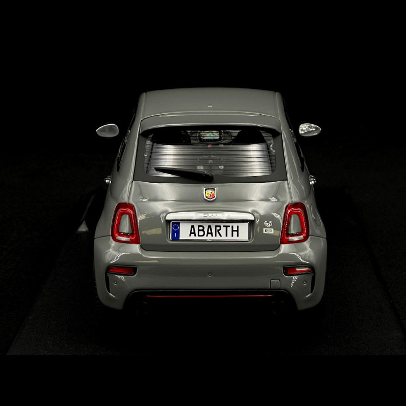 2022 Fiat 695 Abarth Xsr Edition Yamaha Grey In 1:18 Scale By Solido 531