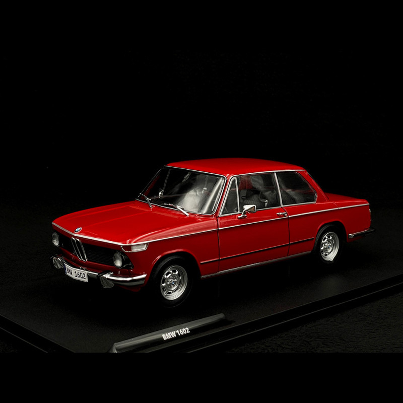 Modèle Réduit BMW 1602 Verone Rouge 1/18 - Année 1971, Marque Solido, Neuf