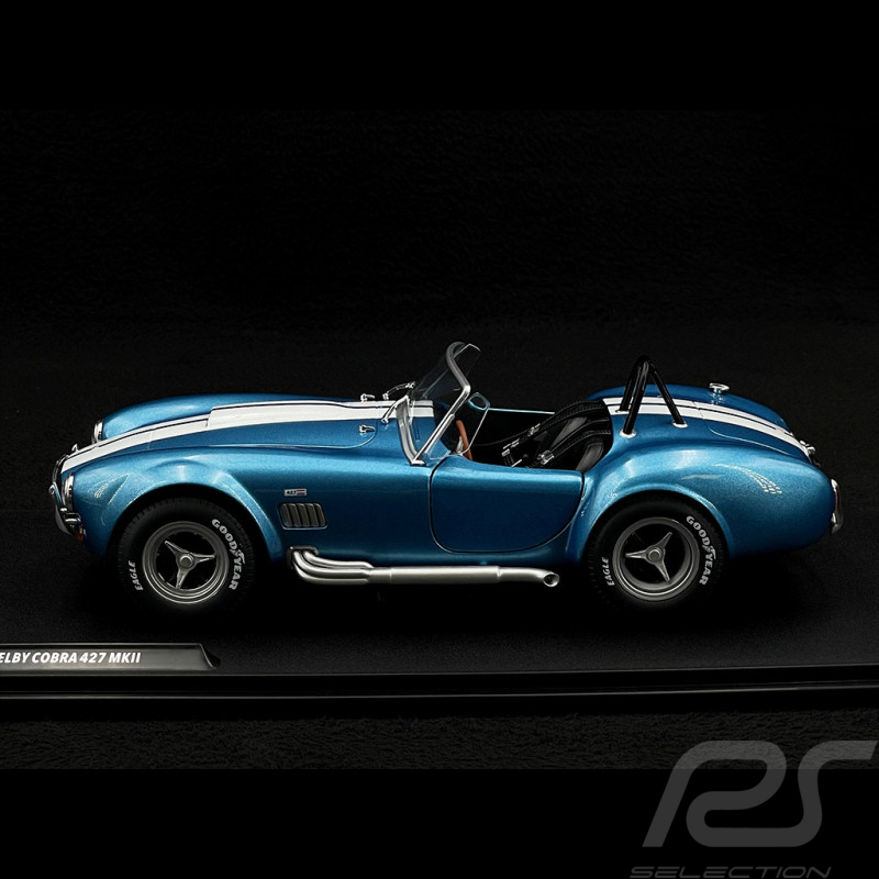 Shelby Cobra 427 S/C 1965 Bleu Métallique 1/18 Solido S1850017
