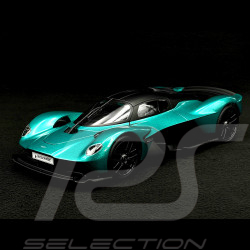 Aston Martin Valkyrie 2022 Green 1/18 Maisto 31465G