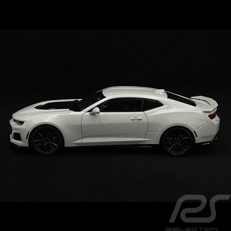 Chevrolet Camaro ZL1 2017 Summit Weiß 1/18 AutoArt 71206