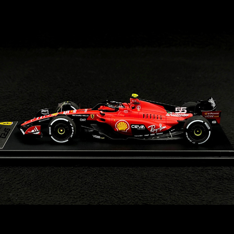 Looksmart Ferrari SF-23 1/43 Carlos Sainz Vainqueur Singapour 2023 LSF1054