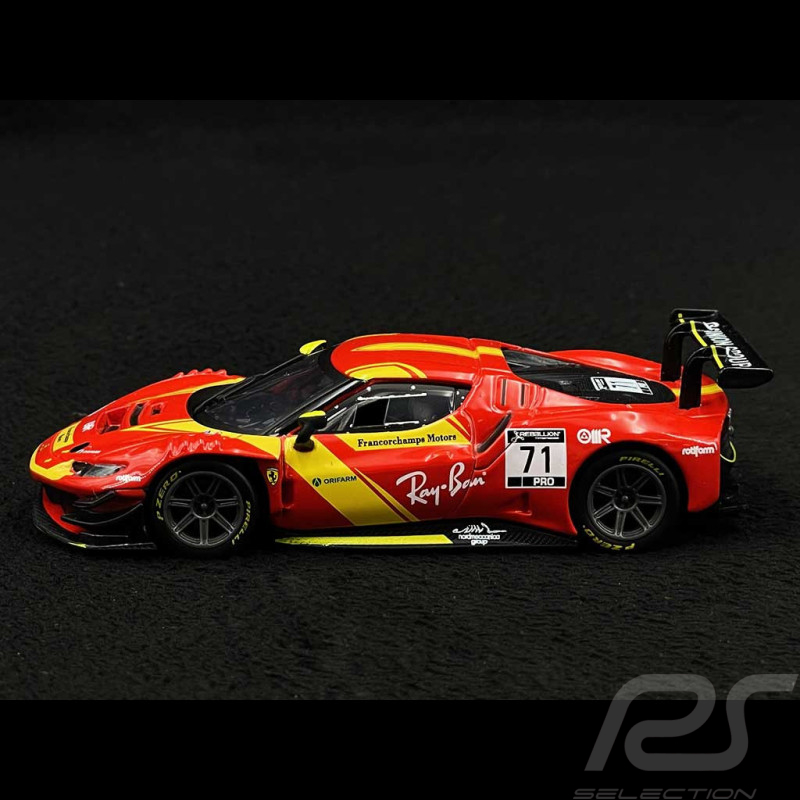Ferrari 296 GT3 n° 71 2023 Rouge / Jaune 1/43 Bburago 36320