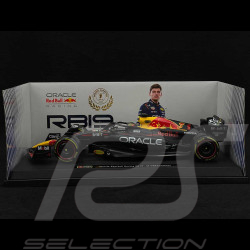 Max Verstappen Red Bull RB19 n° 1 Season 2023 F1 1/18 Bburago 18003V