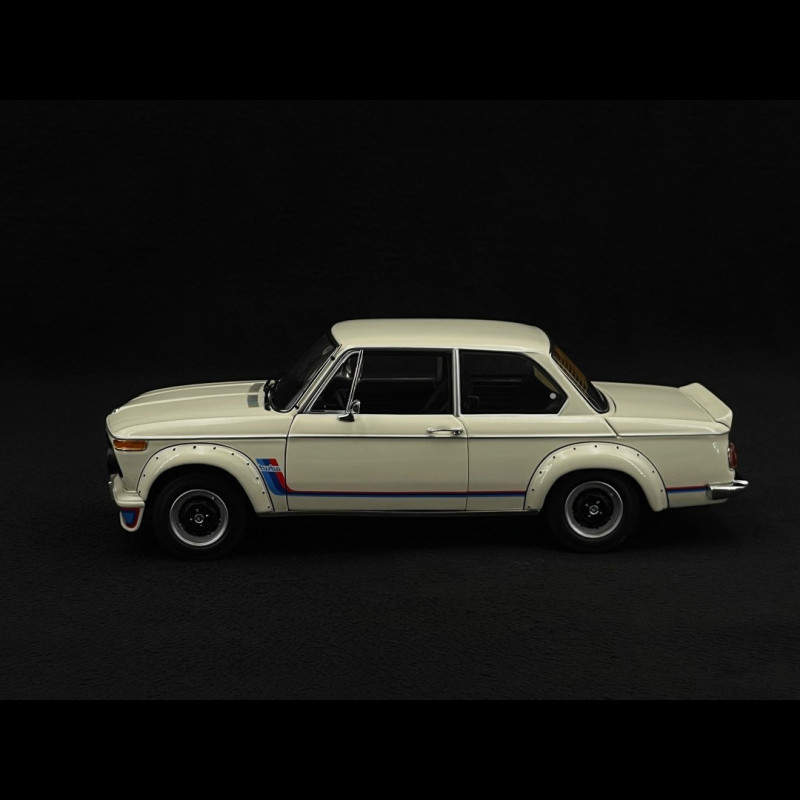 bmw-2002-turbo-1974-white-1-18