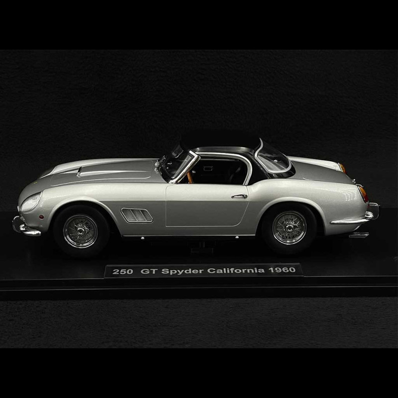 KK Scale KKDC181042 Ferrar. 250 GT California Spyder Silver & Black 1960 with Removable Hardtop - Echelle 1/18 - Modèle de collection