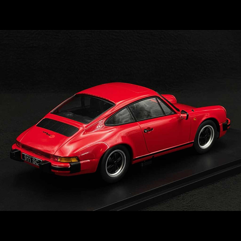 KK-Scale 1:18 Porsche 911 SC Coupe Année de construction 1983 rouge KK-Scale 1:18 Porsche 911 SC Coupe Année de construction 1983 rouge