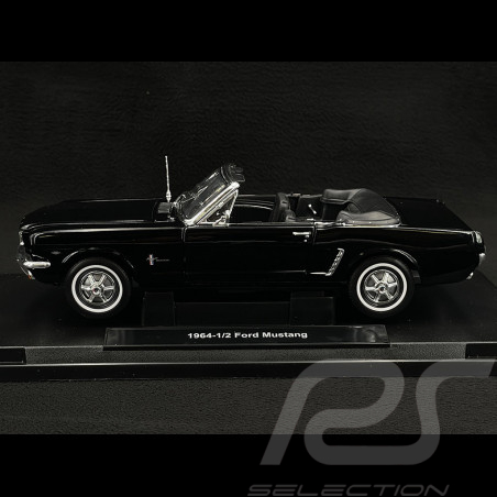 Ford Mustang Cabriolet 1964 Black 1/18 Welly 12519CBK