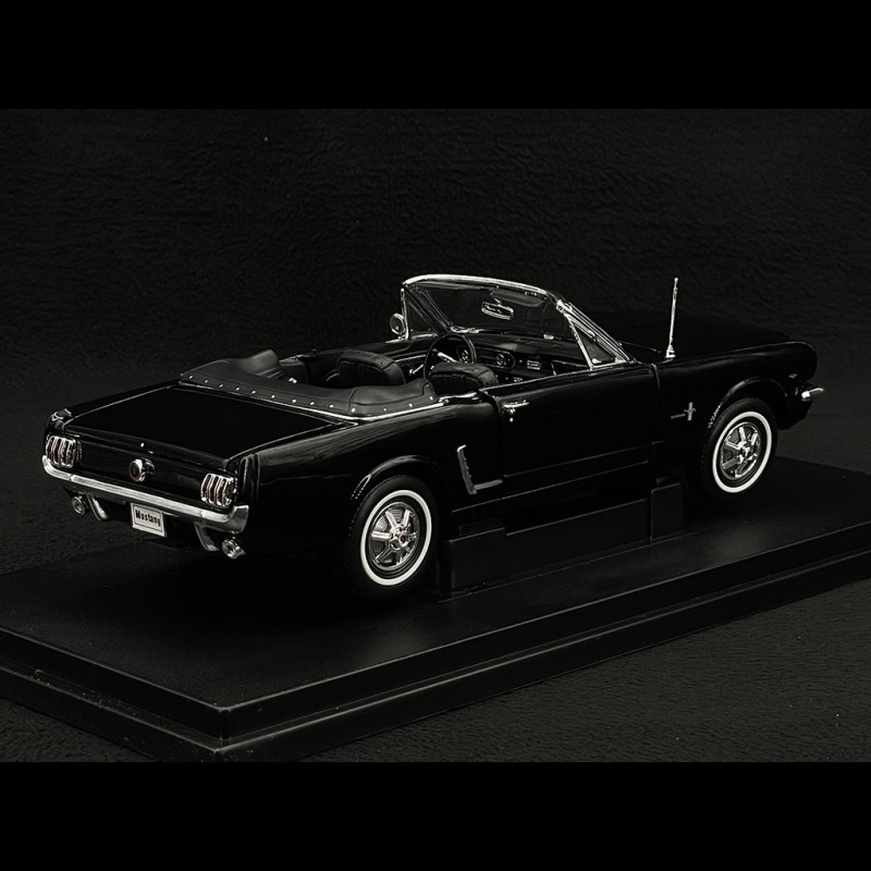 Modèle Réduit Ford Mustang Cabriolet 1964,5 Rouge 1:18 Welly - Portes Et Capot Ouvrants