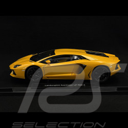 Lamborghini Aventador LP700-4 2011 Gelb 1/18 Welly 18041YE