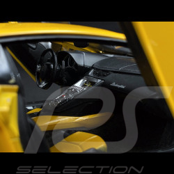 Lamborghini Aventador LP700-4 2011 Jaune 1/18 Welly 18041YE